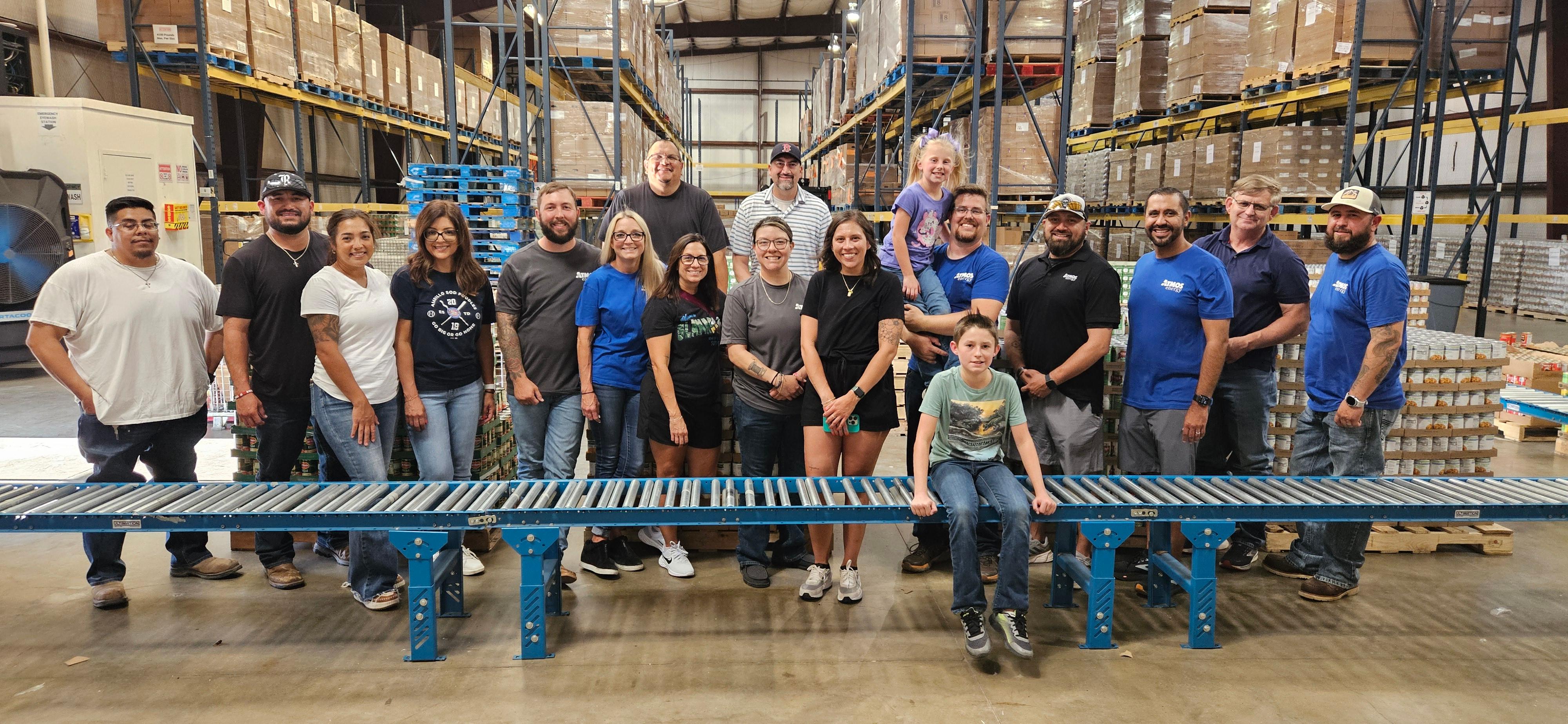 Atmos Energy Volunteers at High Plains Food Bank